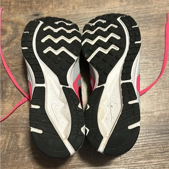 Girls Nike Downshifter 6 Shoes Sz 7Y - Picture 3 of 3